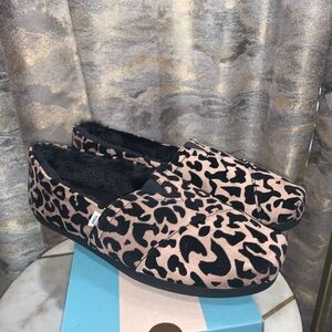 TOMS Black Flocked Leopard Faux Fur Alpargata slip-on shoes Size 10